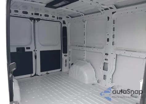 2024 Ram Promaster 3500 Tradesman Low Roof 136 Wb W/Pass Seat из США, поврежденный, VIN 3C6MRVWG4RE154800